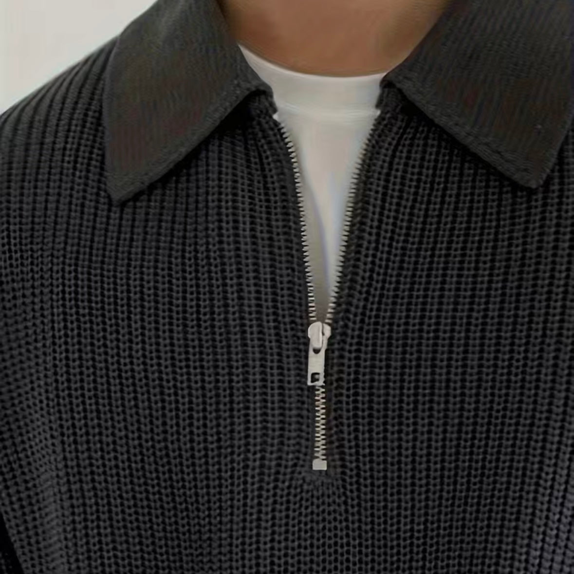 Men's modern half-zip sweater