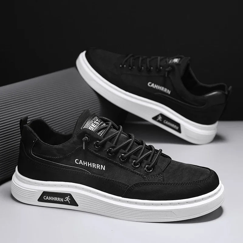 Men's casual sneakers