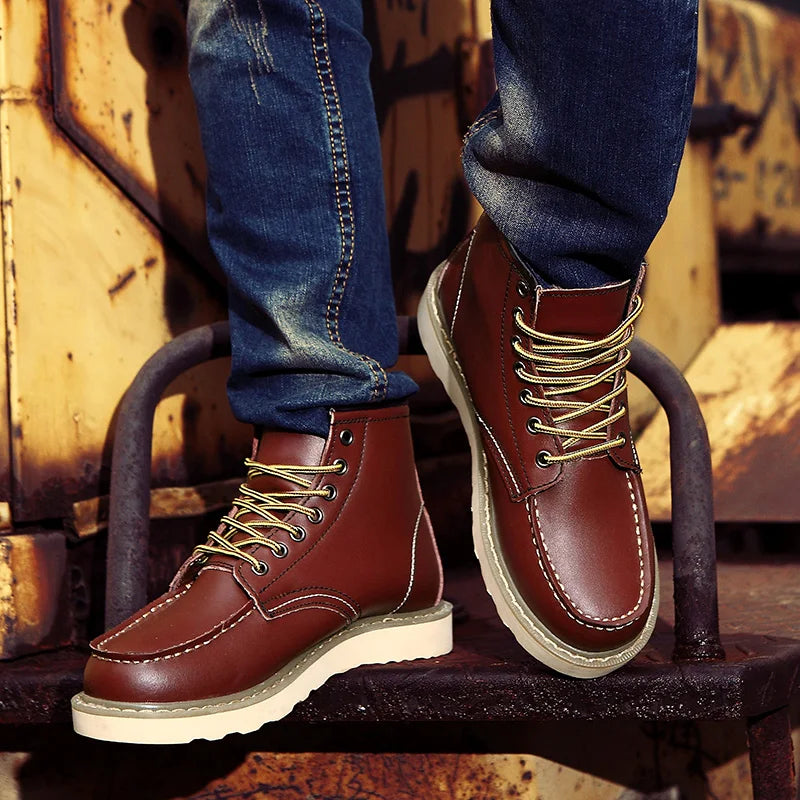 Men's Blend of Vintage Style Winter Shoes