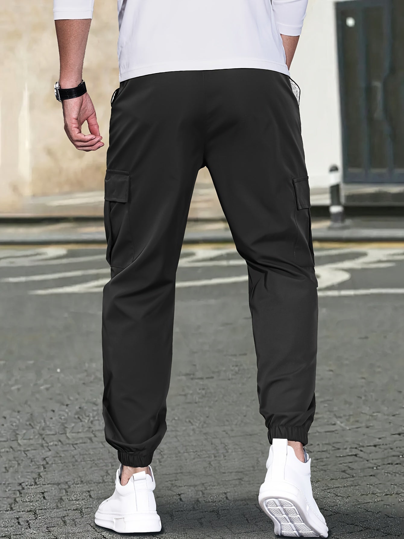 Men's Slim-Fit Cargo Pants